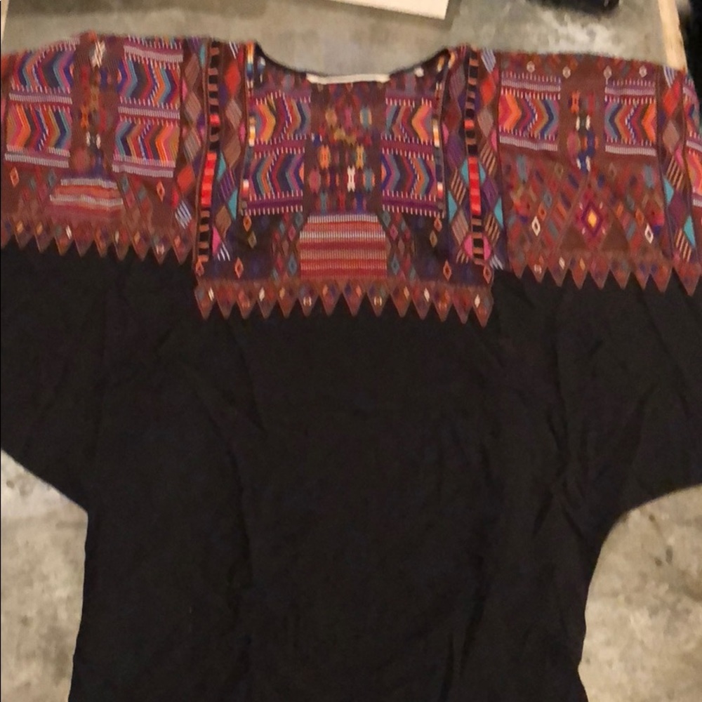 Twelfth Street by Cynthia Vincent Batwing Top
